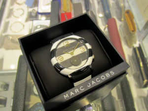マークジェイコブス スマートウォッチ