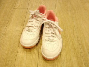 ナイキ　スニーカー