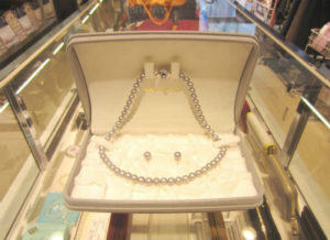 田崎　ネックレス　イヤリング