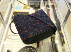 印傳屋　ショルダーバッグ
