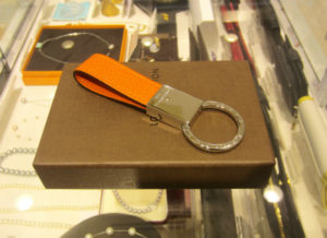 ヴィトン　ポルトクレ・ドラゴンヌ