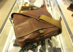 コーチ　メッセンジャーバッグ