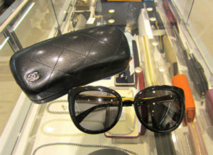 シャネル　ビジュー付サングラス