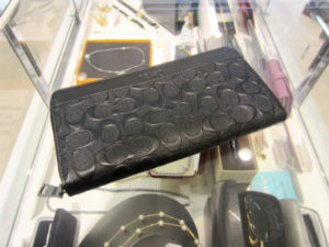 コーチ　トラベルウォレット