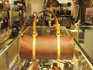 エトロ　筒型ハンドバッグ