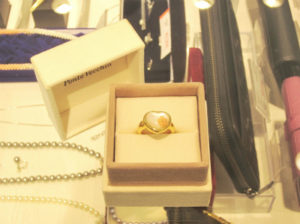 ポンテヴェキオ　K18YG　ハート型リング