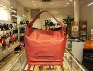 ロンシャン　ショルダーバッグ