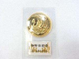 K24　天皇陛下御即位記念　10万円金貨