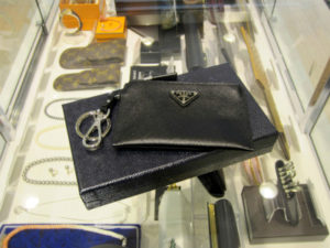 プラダ　キーリング付コインケース