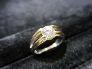 ダイヤモンド　ダイヤルース　0.70ct