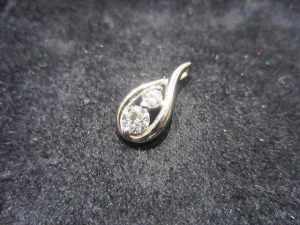 ダイヤルース　0.31ct+0.15ct