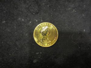 貴金属「K24C　メイプルリーフ金貨　1/2oz」買い取りました！