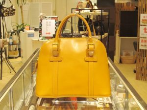 トラサルディ　ハンドバッグ
