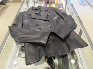 ロエベ　レディース　レザージャケット