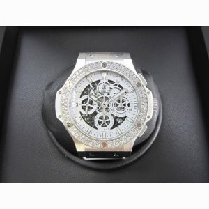 ウブロ　アエロバン　オールホワイト　ダイヤモンド