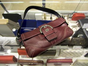 コーチ　セミショルダー