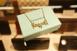 ティファニー　トリプルリボン　ネックレス