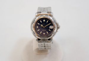 タグホイヤー　腕時計　6000シリーズ