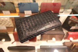 ボッテガヴェネタ　ファスナー長財布