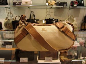 【販売商品】バーバリー「ブルーレーベル　ショルダーバッグ」