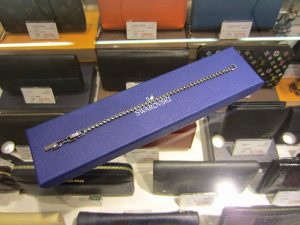 スワロフスキー　テニス　デラックス　ブレスレット