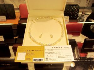 パール　ネックレス・ピアス