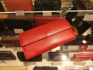 ヴィトン　エピ　ポルトフォイユ・サラ