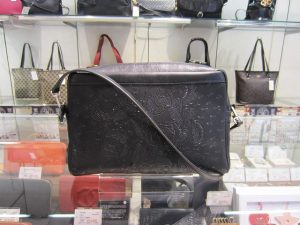 印傳屋　ショルダーバッグ