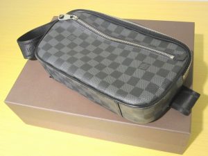 ルイヴィトン　ダミエグラフィット　アンブレール