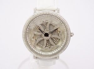 アンコキーヌ　腕時計