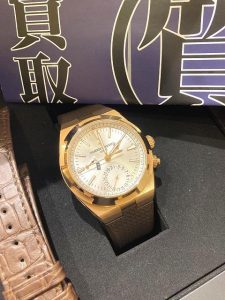 ヴァシュロンコンスタンタン　オーヴァーシーズ　デュアルタイム