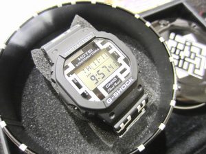 カシオ　G-SHOCK　HOTEIモデル