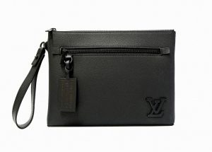 ルイヴィトン　ポシェット・IPAD