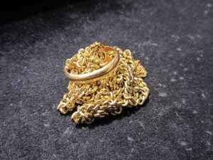 貴金属「K18　ネックレス・リング」買い取りました！