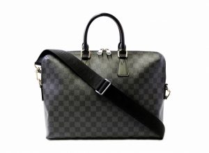 ヴィトン　グラフィット　ポルトドキュマンジュール