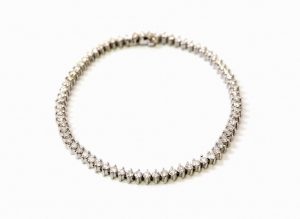 Pt850　テニスブレス