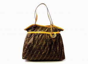 フェンディ　ズッカ　トートバッグ