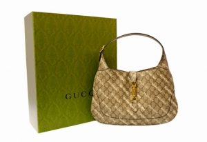 グッチ　バレンシアガ　バッグ