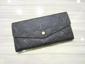 ルイヴィトン　ポルトフォイユ・キュリユーズ