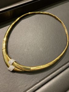 貴金属「K18　メレダイヤ付ネックレス」買い取りました！