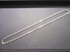 Pt900　デザインネックレス