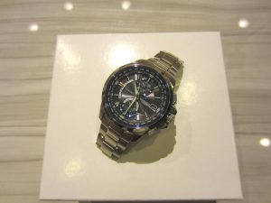 カシオ「オシアナス　チタニウム　タフソーラー」買い取りました！