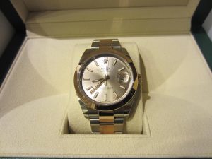ロレックス「デイトジャスト41　126301」買い取りました！
