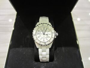 シャネル　レディース　J12