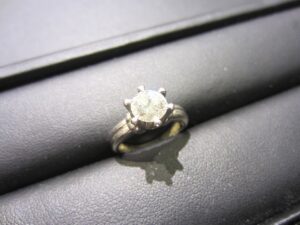 ダイヤモンド　ダイヤルース　1.05ct