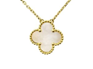 ヴァンクリーフ&アーペル　K18YG　ヴィンテージアルハンブラ　ネックレス