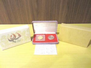 K24　天皇陛下御在位10年記念　1万円金貨・500円白銅貨　プルーフ貨幣セット
