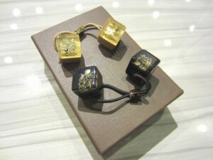 ルイヴィトン　アンクルージョン　ヘアキューブ