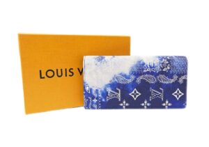 ルイヴィトン　モノグラムバンダナ　ポルトフォイユ・ブラザ
