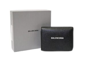 バレンシアガ　三つ折り財布